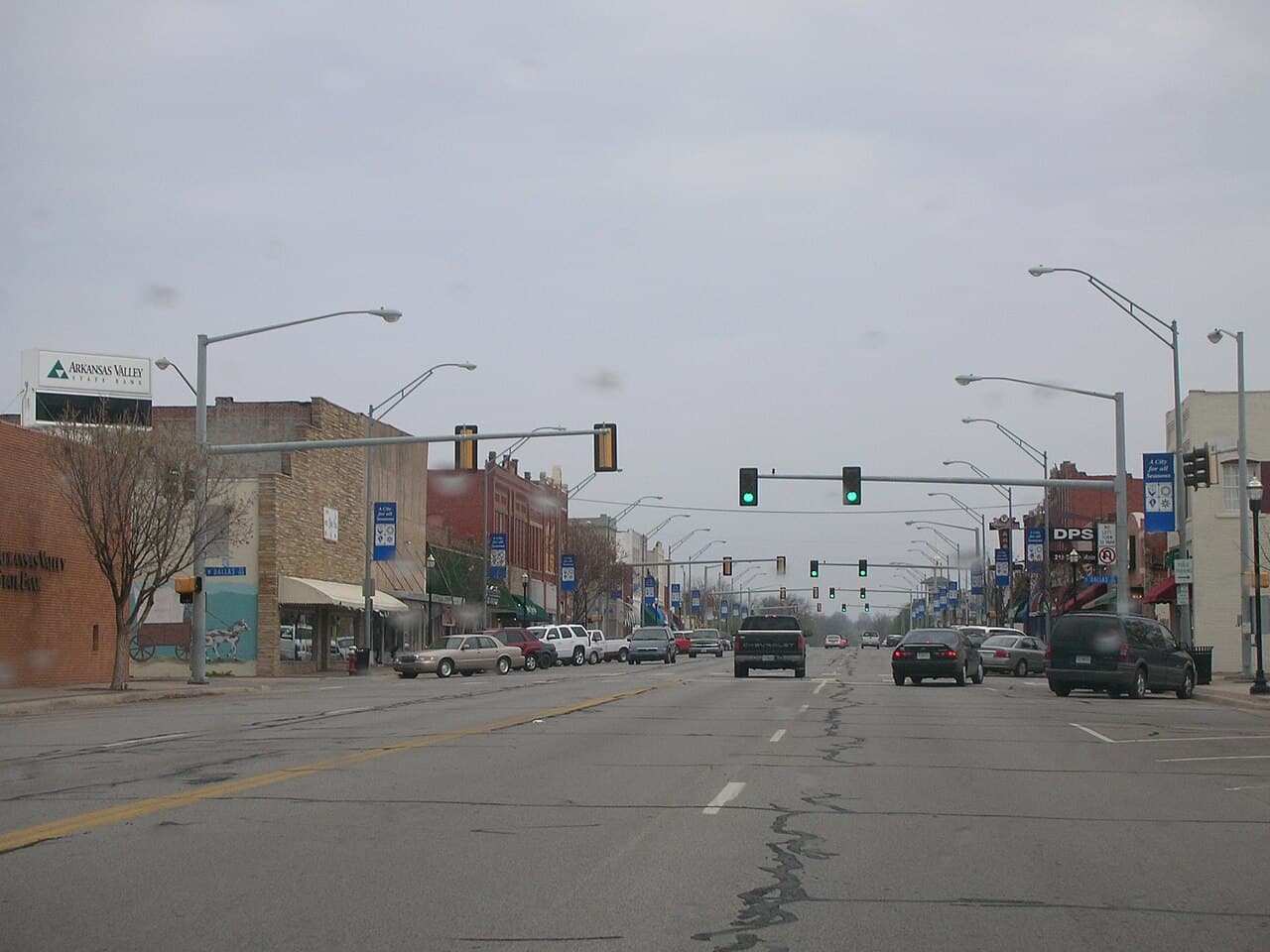 Main Street storefronts in Broken Arrow's Rose District